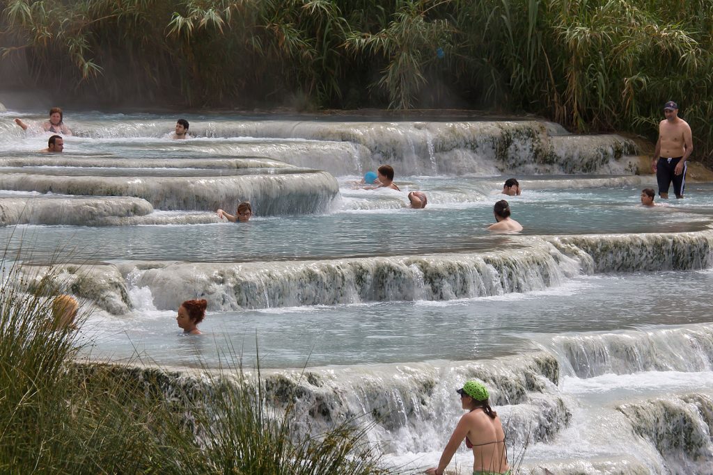 Gorące źródła Terme di Saturnia: Cascate del Mulino