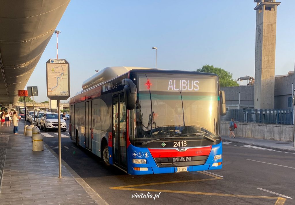 Przystanek Alibus na lotnisku w Katanii
